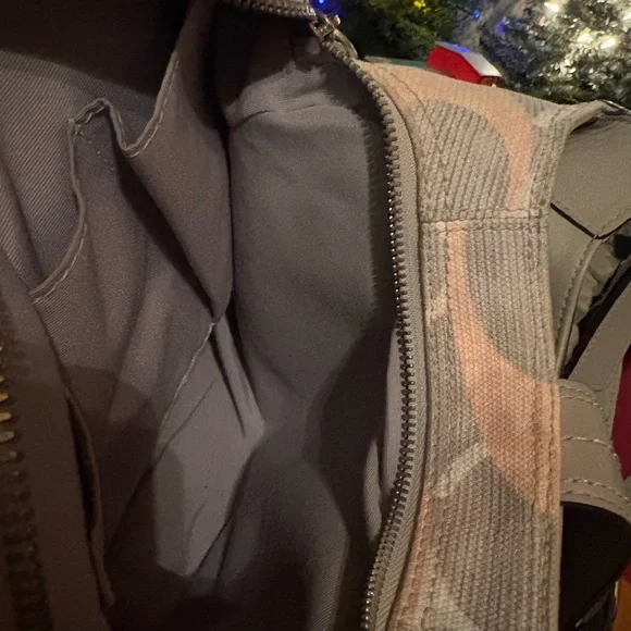 Soho Coach Gray and Cream soho bag - Picture 11 of 13